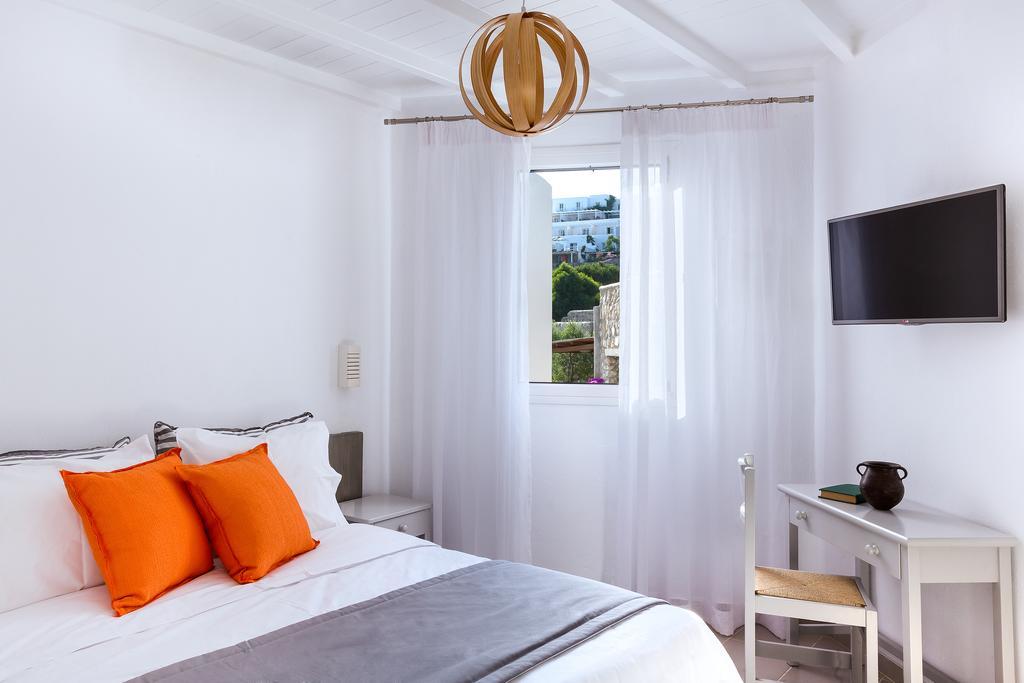 بلاتيس يالوس Bay Bees Sea View Suites & Homes الغرفة الصورة