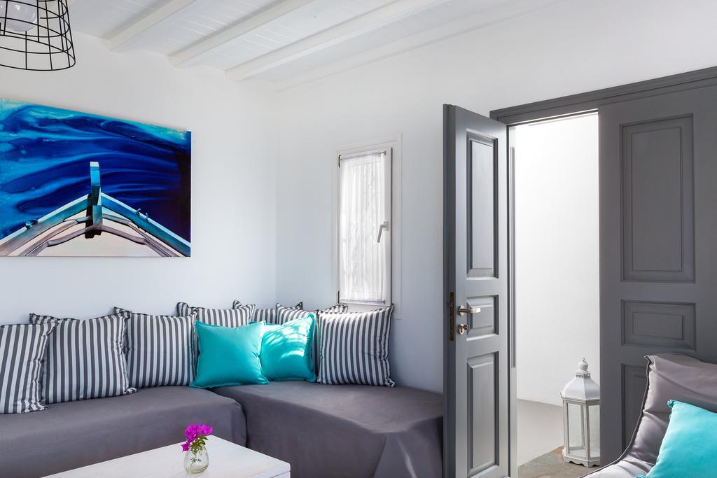 بلاتيس يالوس Bay Bees Sea View Suites & Homes الغرفة الصورة