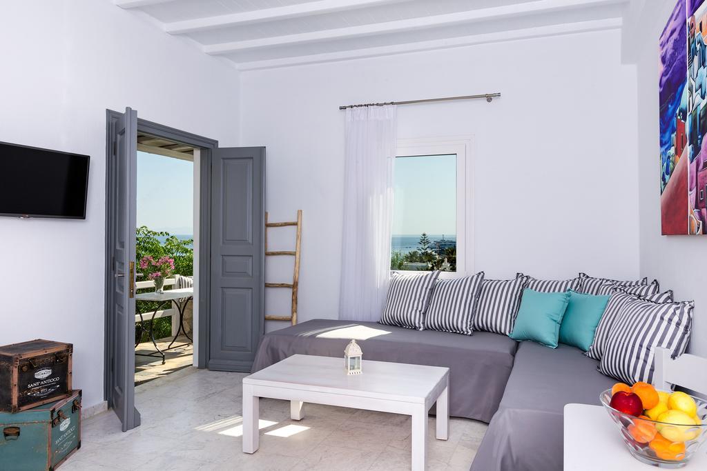 بلاتيس يالوس Bay Bees Sea View Suites & Homes الغرفة الصورة