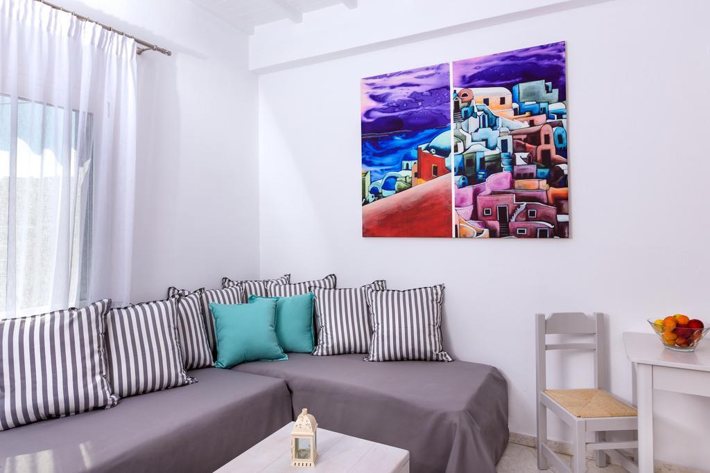 بلاتيس يالوس Bay Bees Sea View Suites & Homes الغرفة الصورة